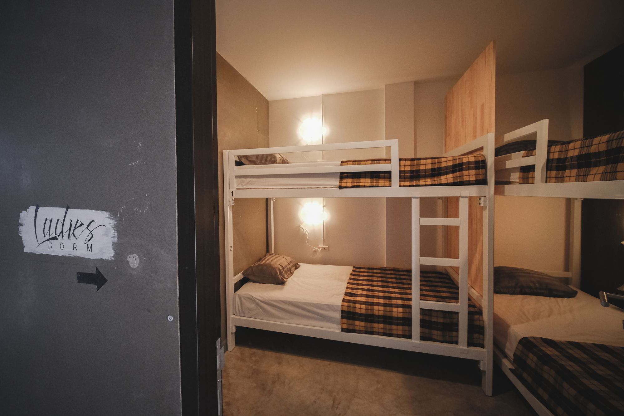 Fun Dee Hostel Ayutthaya Exteriér fotografie